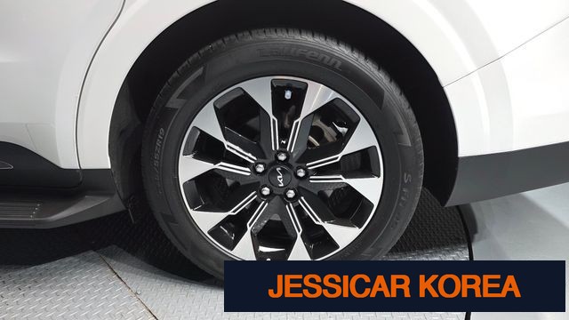 2022 Kia Carnival 4th Gen - Thumbnail 13