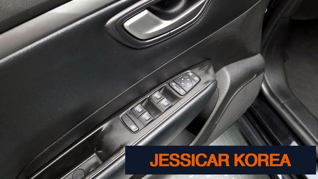 2021 Renault Korea The New SM6 - Thumbnail 16