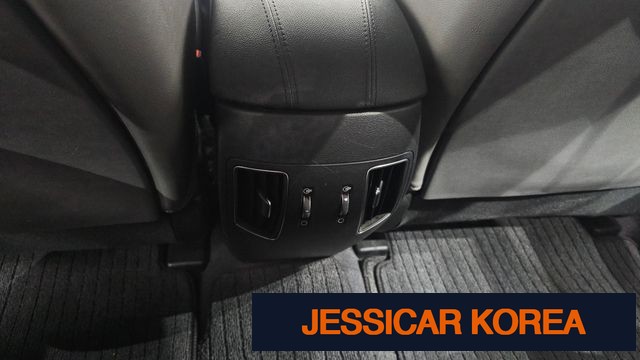 2011 Hyundai YF Sonata - Thumbnail 8