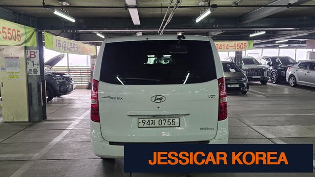 2021 Hyundai The New Grand Starex - Thumbnail 7