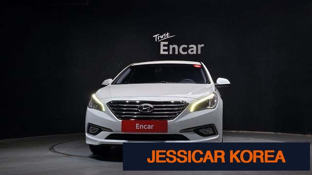 2016 Hyundai LF Sonata - Thumbnail 5
