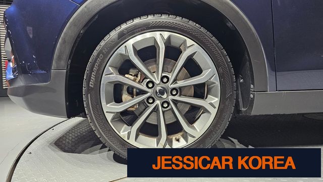 2018 KG Mobility tivoli armor - Thumbnail 4