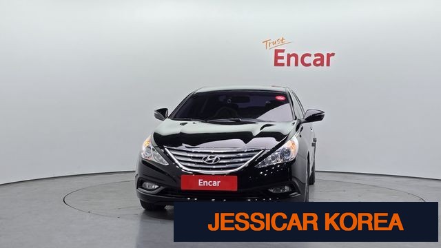 2012 Hyundai YF Sonata - Thumbnail 13