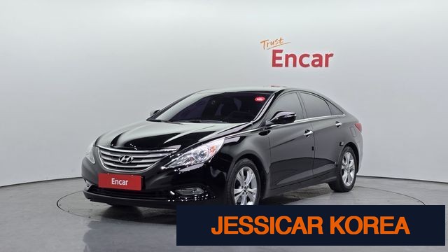 2012 Hyundai YF Sonata - Thumbnail 17
