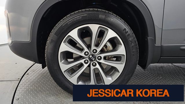 2013 Kia New Sorento R - Thumbnail 6