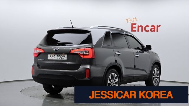 2013 Kia New Sorento R - Thumbnail 9