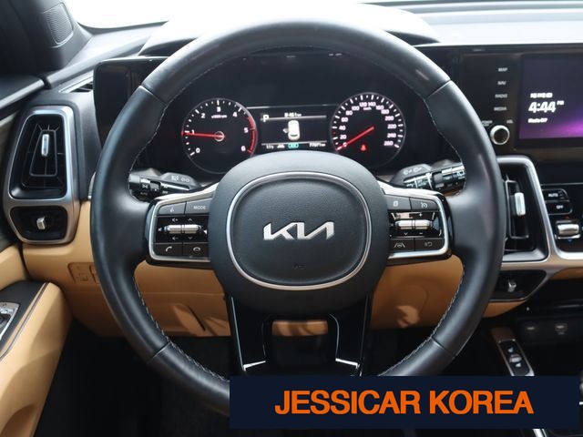 2023 Kia Sorento 4th Gen - Thumbnail 3
