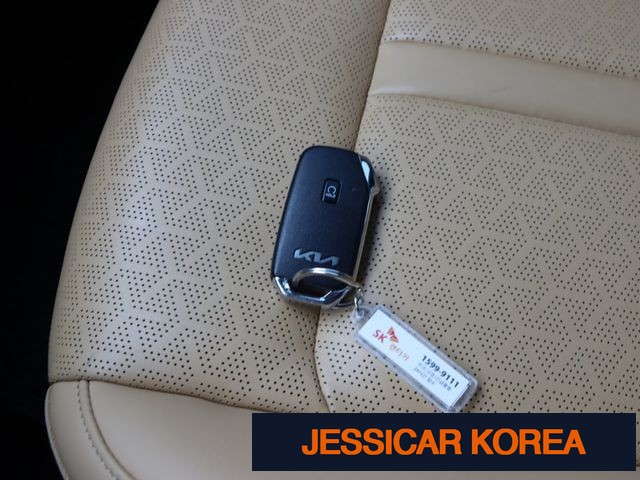 2023 Kia Sorento 4th Gen - Thumbnail 6