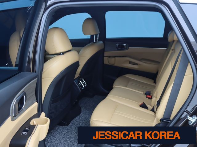 2023 Kia Sorento 4th Gen - Thumbnail 17