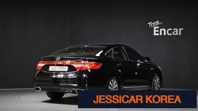 2016 Hyundai Grandeur HG Hybrid - Thumbnail 18