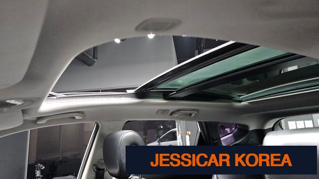 2013 Hyundai Santa Fe DM - Thumbnail 3
