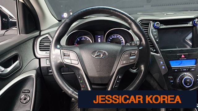 2013 Hyundai Santa Fe DM - Thumbnail 18