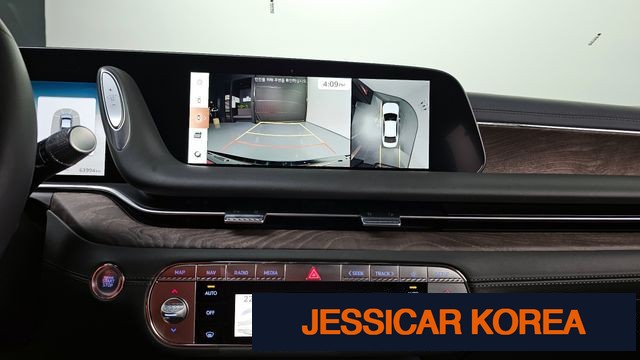 2022 Genesis G90 (RS4) - Thumbnail 12