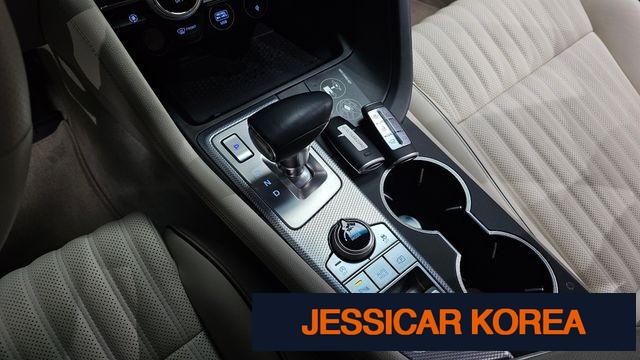 2023 Genesis The New G70 - Thumbnail 12
