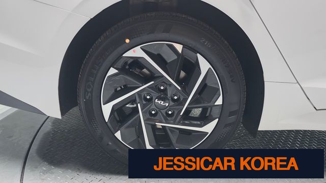 2025 Kia The New K5 Hybrid 3rd Generation - Thumbnail 19