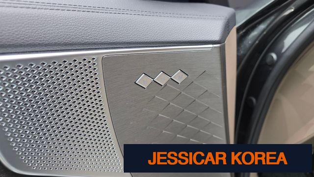 2023 Kia K8 Hybrid - Thumbnail 10