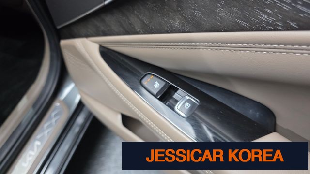 2023 Kia K8 Hybrid - Thumbnail 13