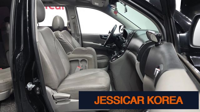 2012 Kia Carnival R - Thumbnail 17