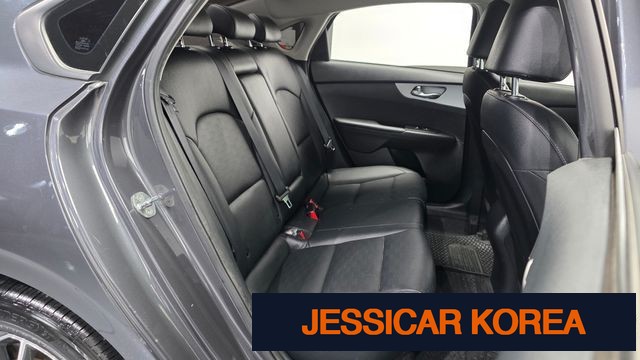 2022 Kia The New K3 2nd Generation - Thumbnail 4