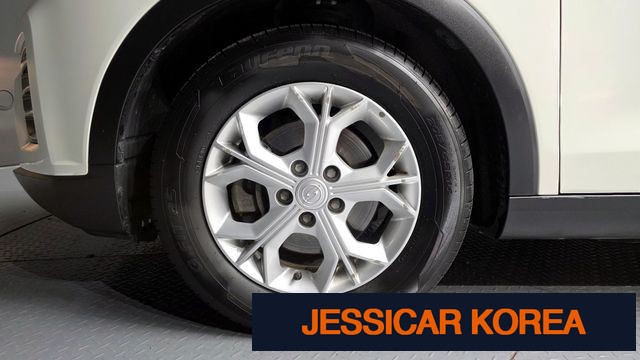 2022 KG Mobility Very New Tivoli - Thumbnail 19