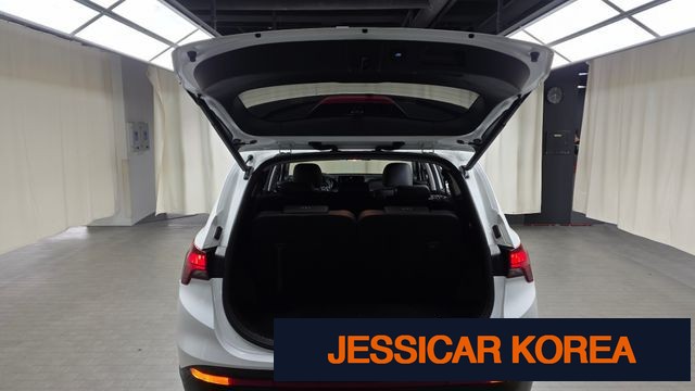 2021 Hyundai The New Santa Fe - Thumbnail 4
