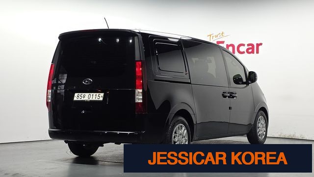 2022 Hyundai Staria - Thumbnail 6