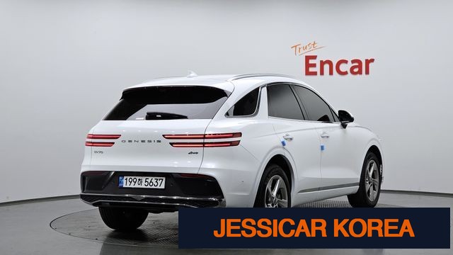 2025 Genesis GV70 - Thumbnail 15