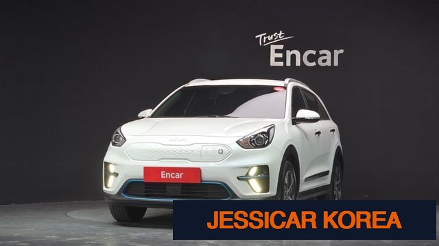 2022 Kia Niro EV - Thumbnail 7