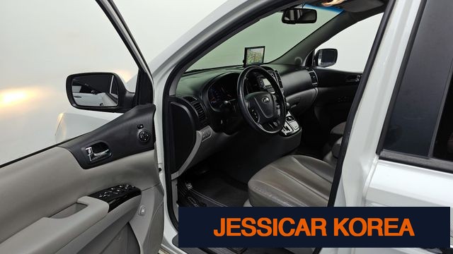 2013 Kia Carnival R - Thumbnail 12