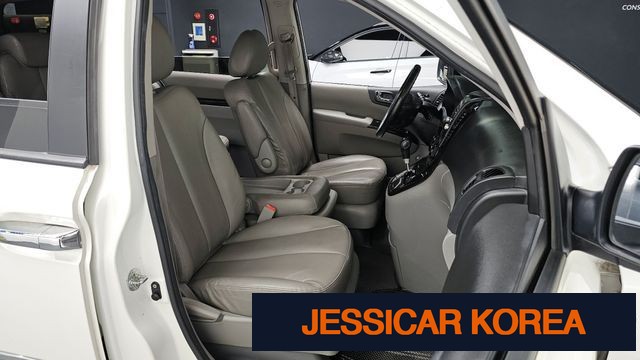 2013 Kia Carnival R - Thumbnail 14
