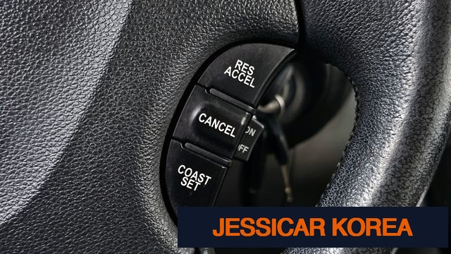 2013 Kia Carnival R - Thumbnail 15