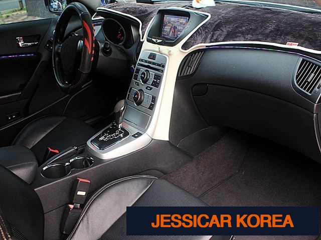 2009 Hyundai Genesis Coupe - Thumbnail 10