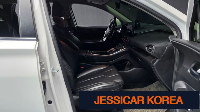 2021 Hyundai The New Santa Fe - Thumbnail 6
