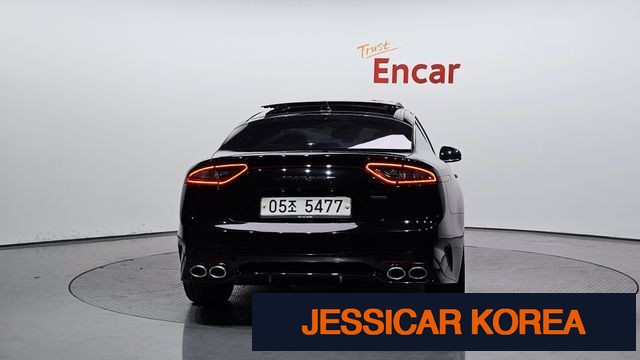 2018 Kia Stinger - Thumbnail 17