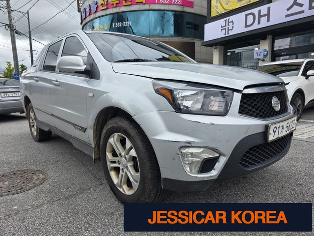 2012 KG Mobility Korando Sports - Thumbnail 8