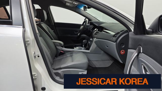 2010 Renault Korea New SM5 - Thumbnail 2