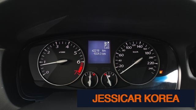 2010 Renault Korea New SM5 - Thumbnail 17