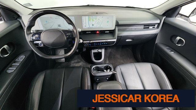 2022 Hyundai Ioniq 5 - Thumbnail 2