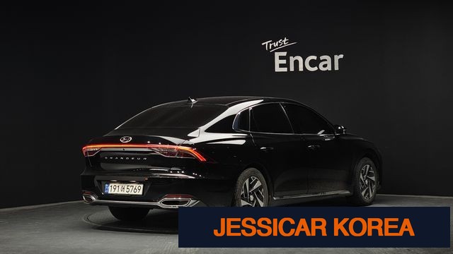 2021 Hyundai The New Grandeur IG Hybrid - Thumbnail 4