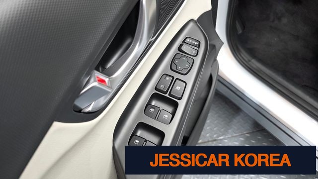 2023 Hyundai The New Kona Hybrid - Thumbnail 6