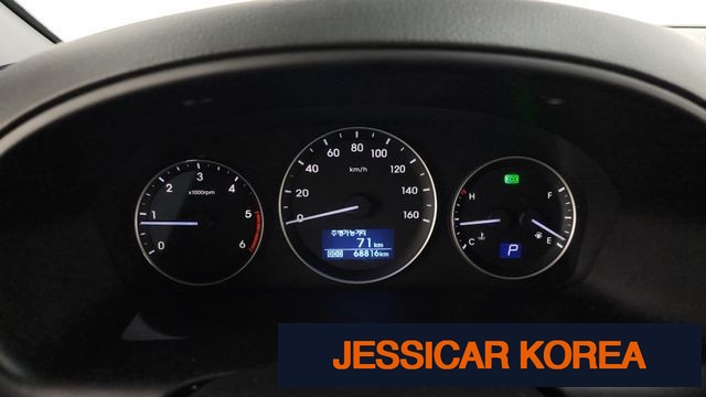 2017 Hyundai Grand Starex - Thumbnail 6