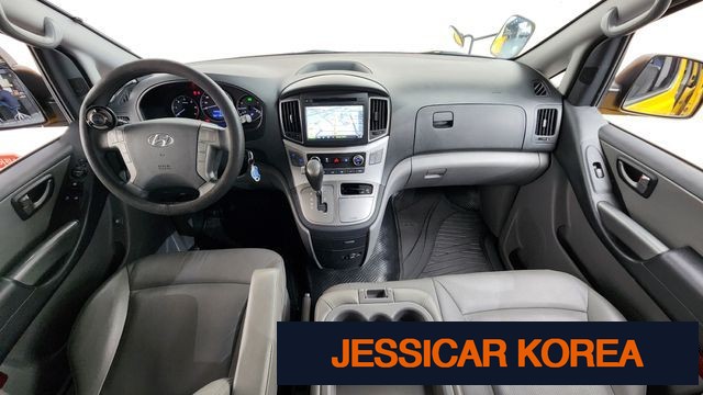 2017 Hyundai Grand Starex - Thumbnail 8