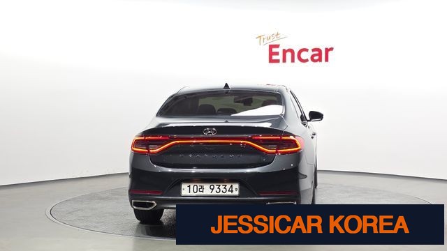 2018 Hyundai Grandeur IG - Thumbnail 9