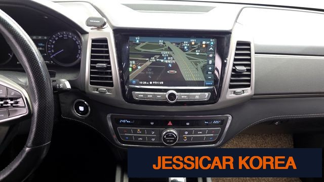 2018 KG Mobility Rexton Sports - Thumbnail 4
