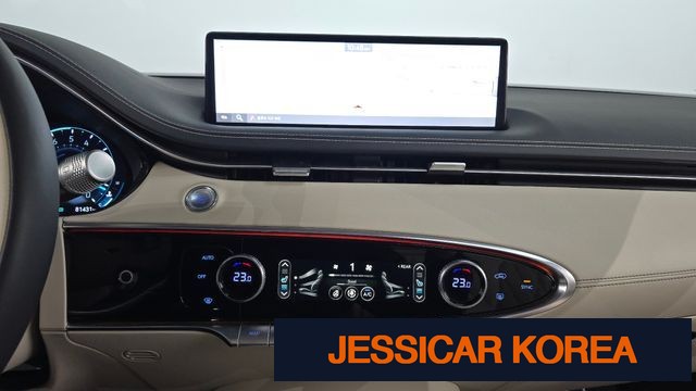 2023 Genesis GV70 - Thumbnail 13