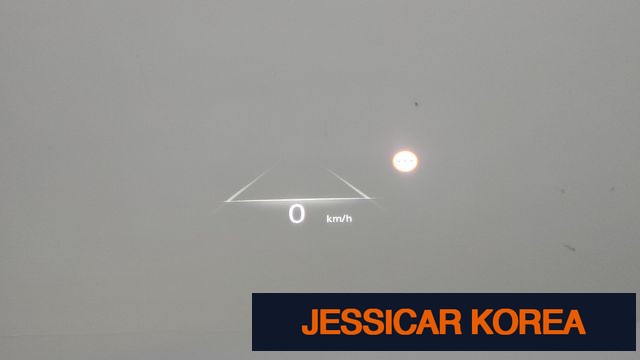 2023 Genesis GV70 - Thumbnail 17