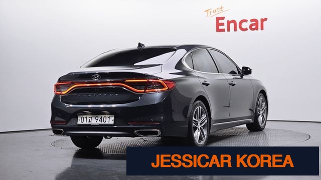 2018 Hyundai Grandeur IG - Thumbnail 5