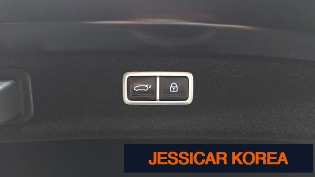 2023 Genesis G80 (RG3) - Thumbnail 13