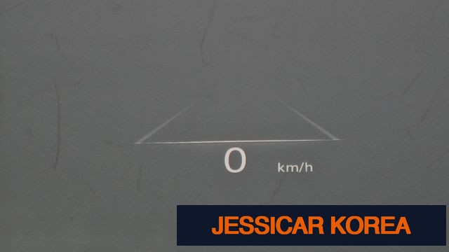 2023 Genesis GV70 - Thumbnail 10