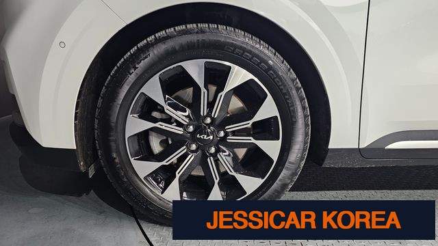 2023 Kia Carnival 4th Gen - Thumbnail 17